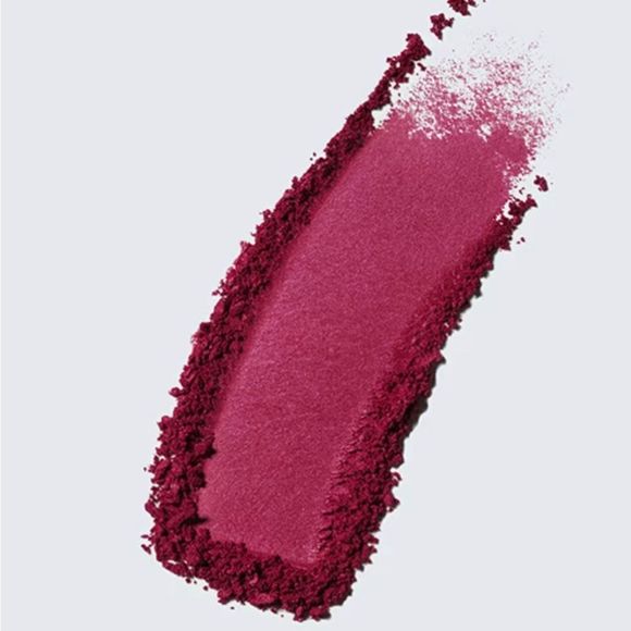 Estée Lauder pure color envy sculpting blush, in spiked berry - Picture 2 of 7